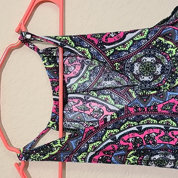 Mandala Print Tank Top - Picture 3 of 6